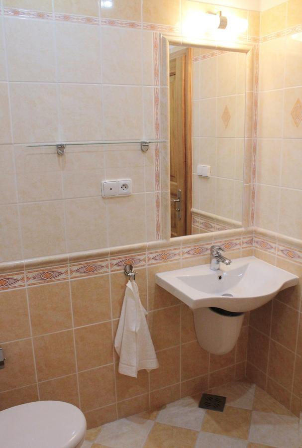 Hotel Orix Jáchymov Extérieur photo