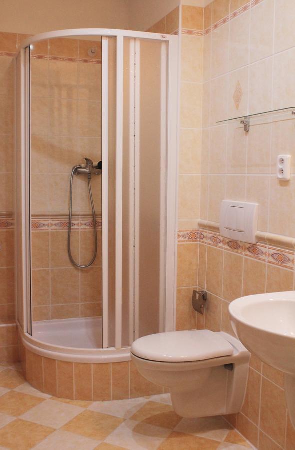 Hotel Orix Jáchymov Extérieur photo